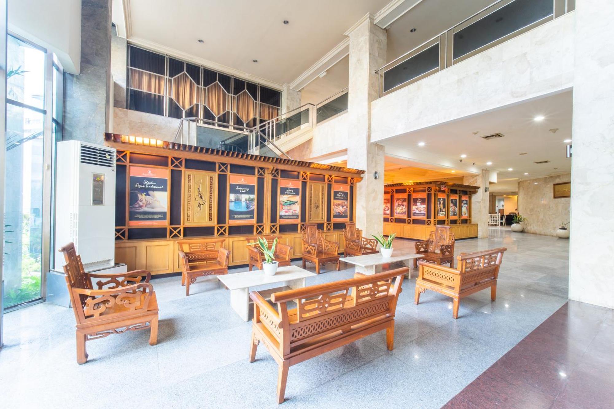 Adika Hotel Bahtera Klandasan Kecil Luaran gambar