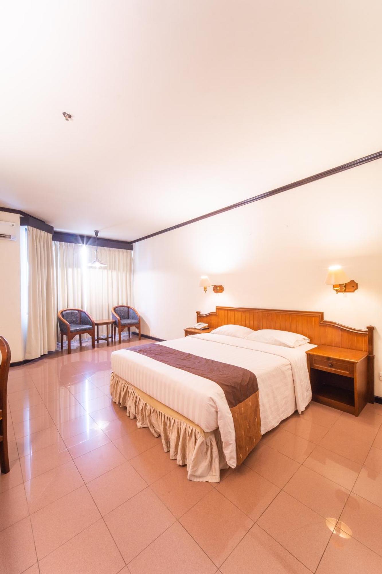 Adika Hotel Bahtera Klandasan Kecil Luaran gambar